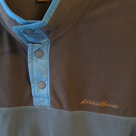 Eddie Bauer Blue and Navy Lightweight Jacket - Picture 4 of 7